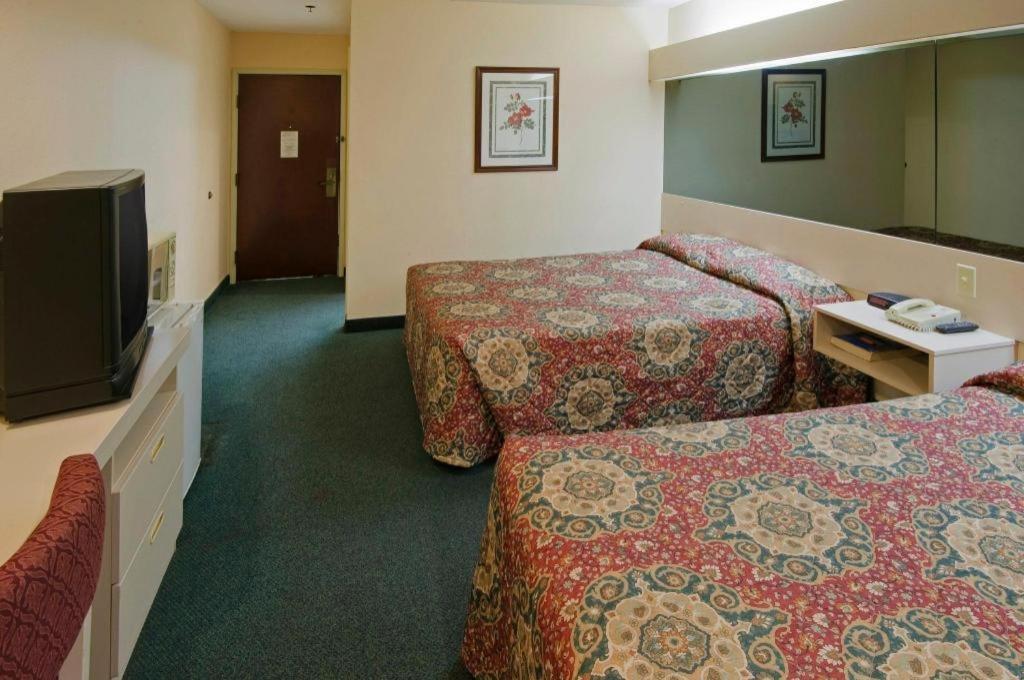 America'S Best Value Inn & Suites-Mcdonough Ngoại thất bức ảnh