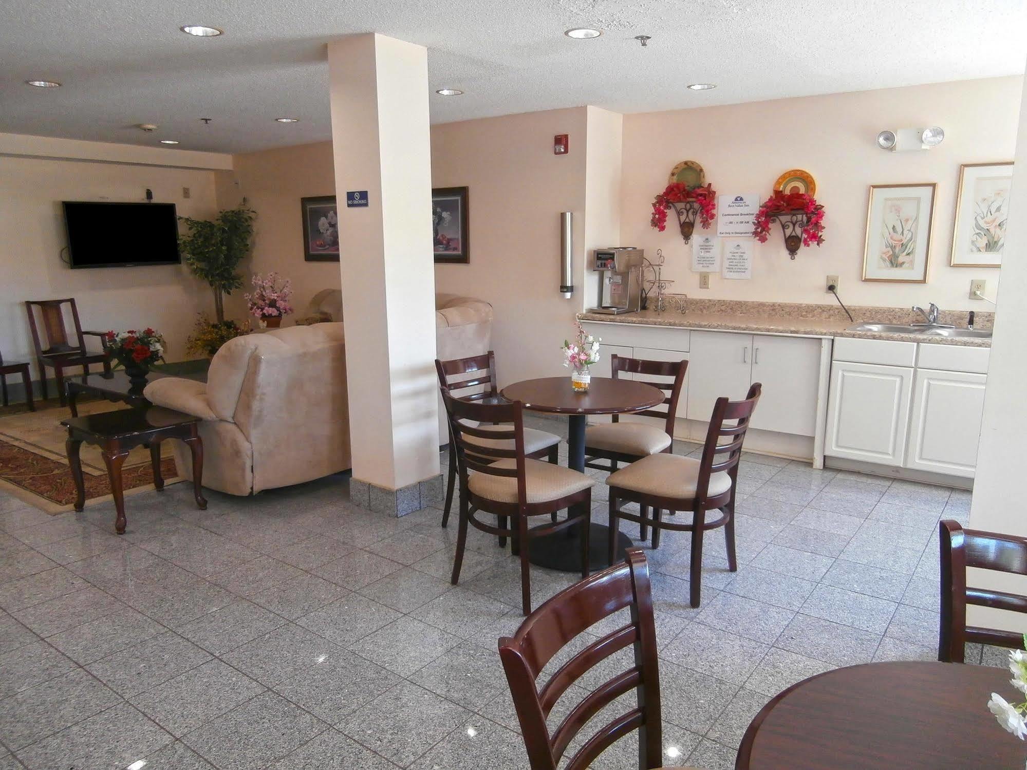 America'S Best Value Inn & Suites-Mcdonough Ngoại thất bức ảnh