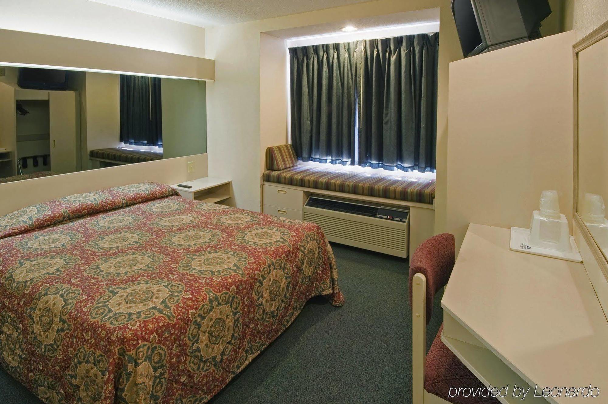 America'S Best Value Inn & Suites-Mcdonough Ngoại thất bức ảnh